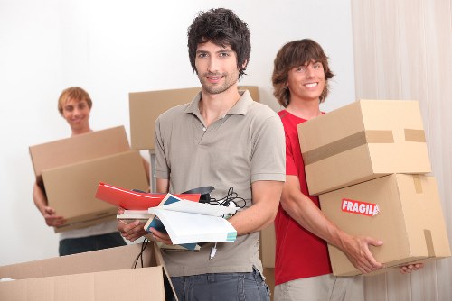 Removals van service in Isleworth for local home and office moves