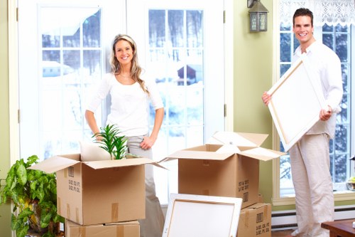 Practical man and van support in Isleworth for relocations